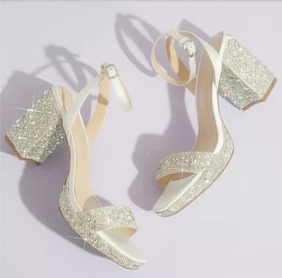 尺寸 6.5 US Betsey Johnson Mari 凉鞋珍珠 — 第 1/4 张图片