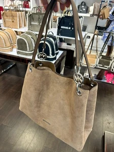 Borsa a tracolla Michael Kors Christina donna grande scamosciata triplo tassello Driftwood - Foto 1 di 20