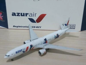 1/400 Phoenix azur air B777-300ER VQ-BZY - Picture 1 of 2