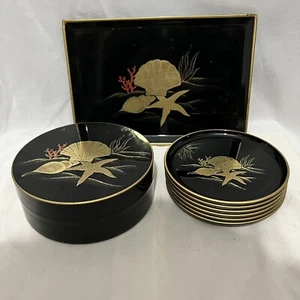 Bandeja vintage Otagiri Japón MCM negra y dorada concha marina, plato de baratija y 6 posavasos - Imagen 1 de 7