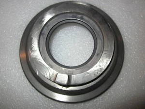 FRONT AXLE RETAINER W/ SEAL 4320-00-734-6951 7346951 5TON M939 M809 - Picture 1 of 5