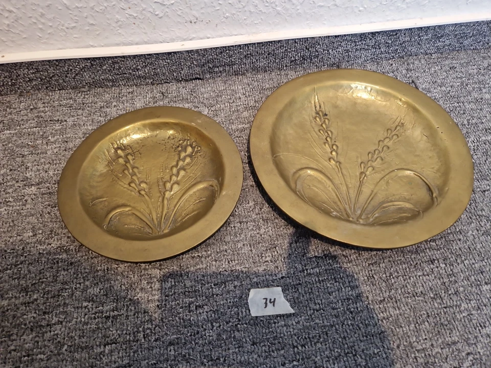 schwere Messing-Deko-Teller (20 cm & 25 cm) – Vintage - Bild 1 von 1