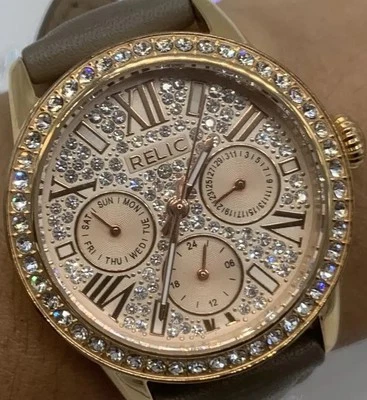 womens RELIC watch...... Reloj De Mujer Marca RELIC - Image 1 of 4