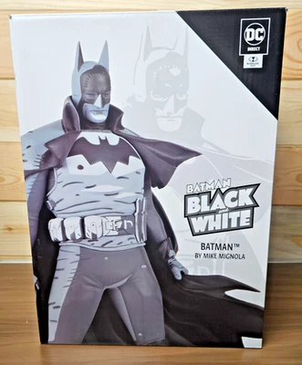 Batman Black and White Statue Mike Mignola Gotham by Gaslight Version NEW SEALED - Image 1 of 4