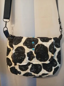 Neue Southwestern Cowgirl-Umhängetasche mit Kuh-Druck schwarz creme Sling Schultertasche - Bild 1 von 11
