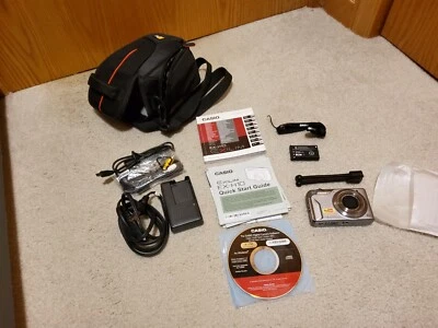 CASIO EXILIM EXH10 Digital Camera 12.1MP 2 Batteries Tripod Carry Case Cords EUC - Image 1 of 4