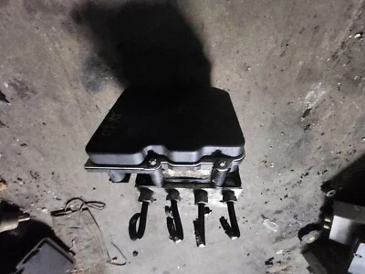2007 2008 JAGUAR X-TYPE ABS MODULE WITH PUMP - Image 1 of 2