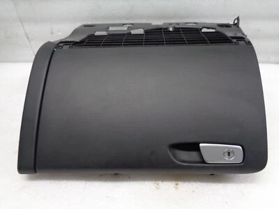 2009-2012 Audi A4 Quattro compartimento de armazenamento caixa de luvas preto fabricante de equipamento original AK220681 - Imagem 1 de 4