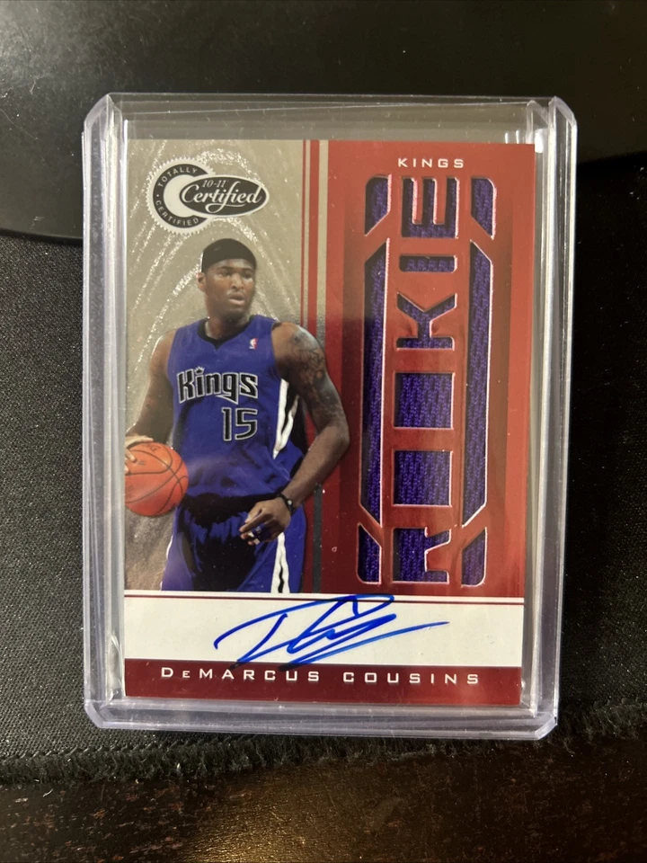 2010-11 Panini Certified Demarcus Cousins Rookie Patch Autograph RC /99 R - Image 1 of 1