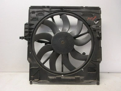 Conjunto de ventilador de radiador BMW X5 X6 2015-2018 OEM LKQ Foto 1 de 4