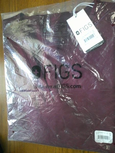 Short Sleeve Scrub Top 2XL FIGS Womens Casma Three Pocket Burgundy New Medical - Picture 1 of 2