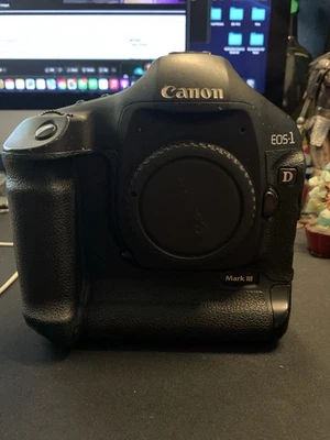 Canon EOS 1D Mark III Digital SLR Camera - Image 1 of 4