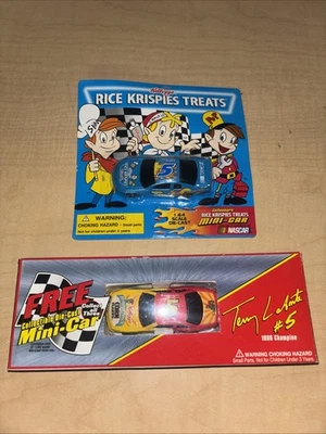 Mixed Lot of TWO  1/64 Action #5 Terry LaBonte Kellogg's Monte Carlos 1998-2002 - Image 1 of 2