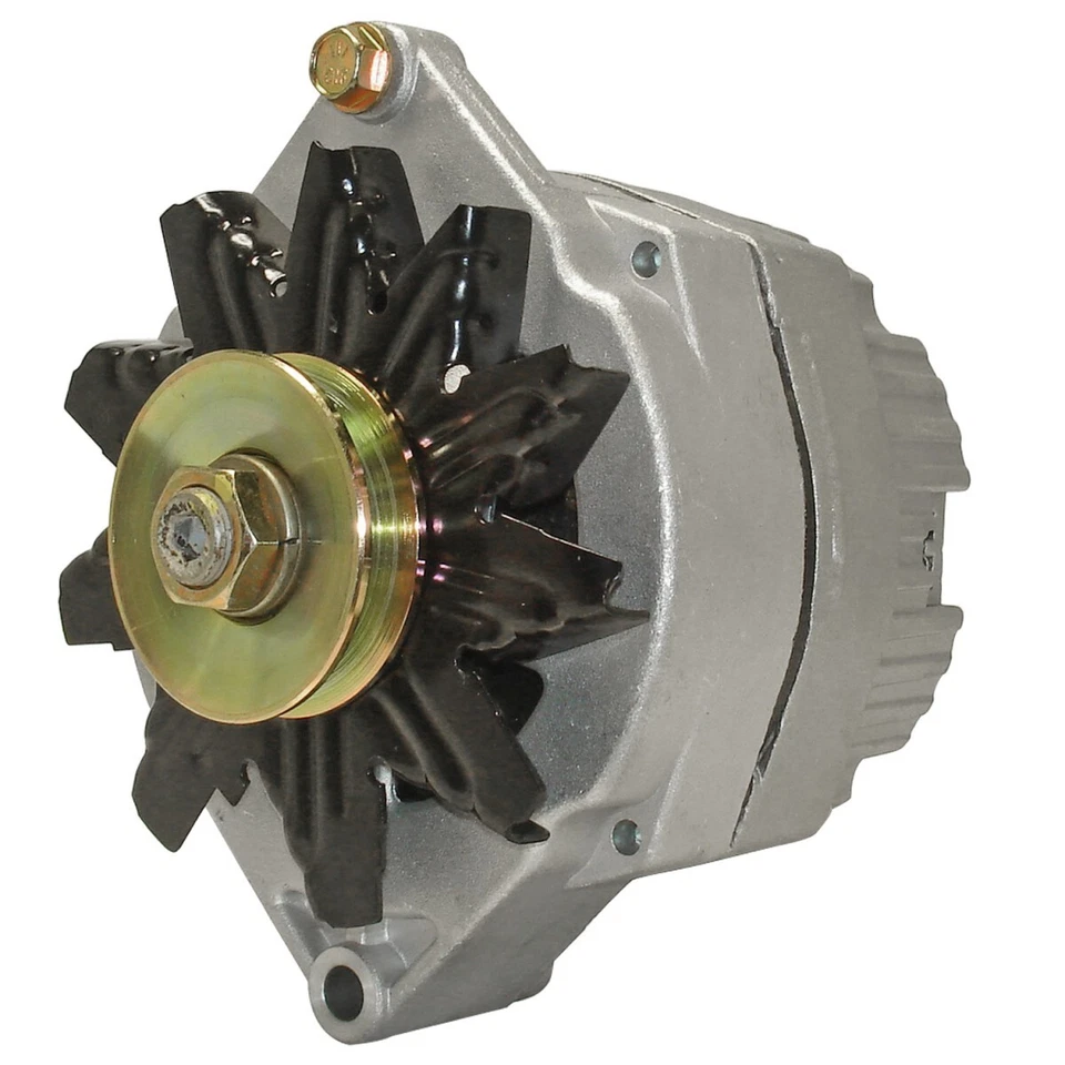 Alternador de calidad 7127109N para Chevy Jeep J-4600 J-4700 Pontiac Firebird Foto 1 de 4