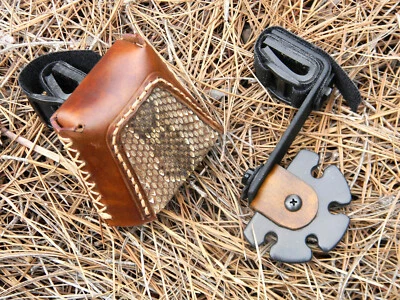 EFA 4 ARROW SEMINOLE X BOW QUIVER WITH SNAKESKIN FRONT AND WING SETBACK FEATURE - Image 1 of 3