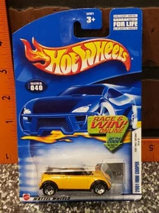 Hot Wheels 2001 Mini Cooper 2002 First Editions 28 of 42 Yellow #40 5 spoke - Picture 1 of 10