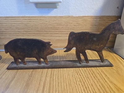 Rustic Metal Decor Horse And Pig 11" Long 1 " Wide 5" Tall Country Farm  - Image 1 of 3