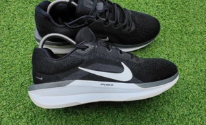 Nike Air Winflo 11 Herren Laufschuhe, Gr. 8 UK / 42,5 EU FJ9509 001 - Bild 1 von 8