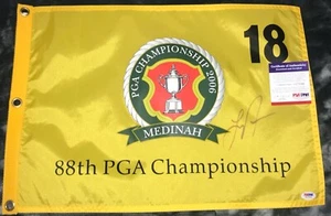 LARRY NELSON 2X PGA Championship WINNER GOLF FLAG AUTOGRAPHED SIGNED PSA/DNA - Picture 1 of 1