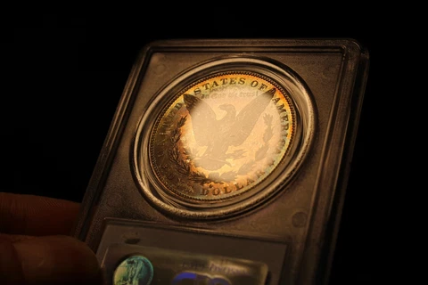 1882 0 MORGAN SILVER DOLLAR PCGS MS 62 (TARGET TONED & PL.WOW!! PCGS MISSED THIS Cover