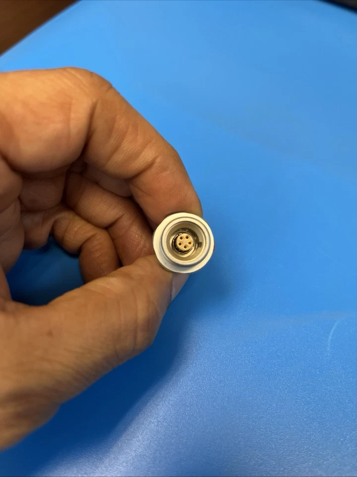 LEMO Circular 5 pin connectors - price is for 1- contact for bulk price   - Image 1 of 4