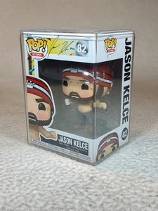Funko Pop! Figura Jason Kelce senza camicia in vinile #82 con protezione pop rigida - Foto 1 di 17