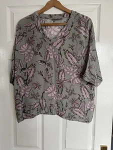 Beautiful Mos Mosh Printed Blouse, Size 10, Excellent Condition 🌸 - Picture 1 of 5