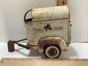 Vintage TONKA FARMS Rusted Metal Horse Trailer Pressed Steel - Picture 1 of 5