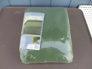 Walmart Stores 100% Polyester Queen/King Blanket Cilantro Green NIP - Picture 1 of 4