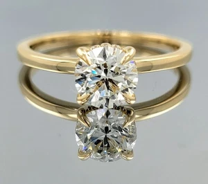 1.00ct Round Cut Solitaire Lab Grown IGI Certified Diamond set in 14kt Gold - Picture 1 of 3