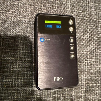 FiiO E17 Alpen USB DAC Portable Headphone Amplifier Sold As-Is for Repair - Image 1 of 4