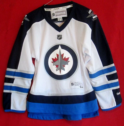 Nice Reebok NHL WinnIpeg Jets Jersey Size Youth S/M Cover