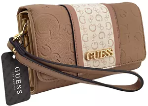 GUESS KASSIANI LOGO WALLET WRISTLET CLUTCH PURSE Latte Brown AUTHENTIC New BNWT - Picture 1 of 24