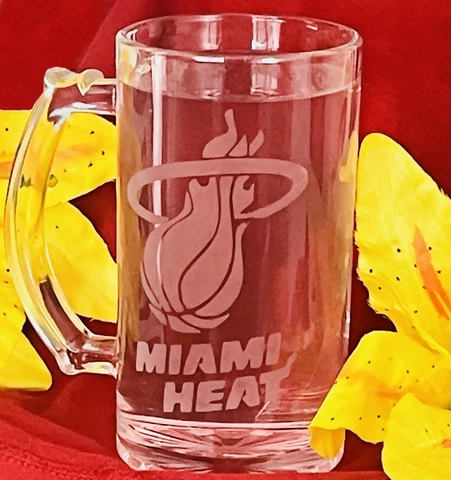 NEW Miami Heat 16 Ounce Beer Mug NBA Gifts and Bar Glasses Cover