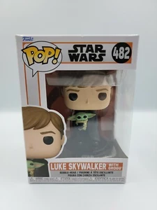 Funko Pop! Luke Skywalker with Grogu #482 Star Wars The Mandalorian  - Picture 1 of 7