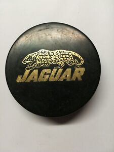 Jaguar - rondelle de hockey vintage 