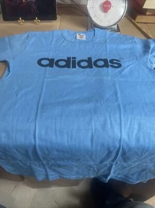 Camiseta Adidas Vintage Años 80 Color Sólido con Embalaje Original Grande - Imagen 1 de 11