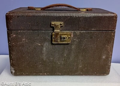 Estuche/caja de viaje de madera marrón vintage años 30-40 11 x 6 tapa con bisagras con mango de cuero Foto 1 de 4
