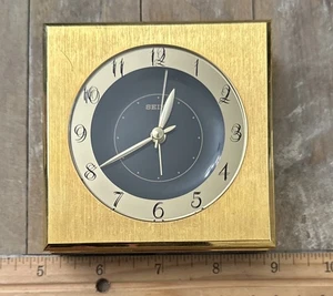 Reloj despertador Seiko de latón con sobremesa o estante #QHE053GLH - Imagen 1 de 5