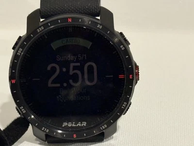 Reloj Polar Grit X Pro Foto 1 de 4