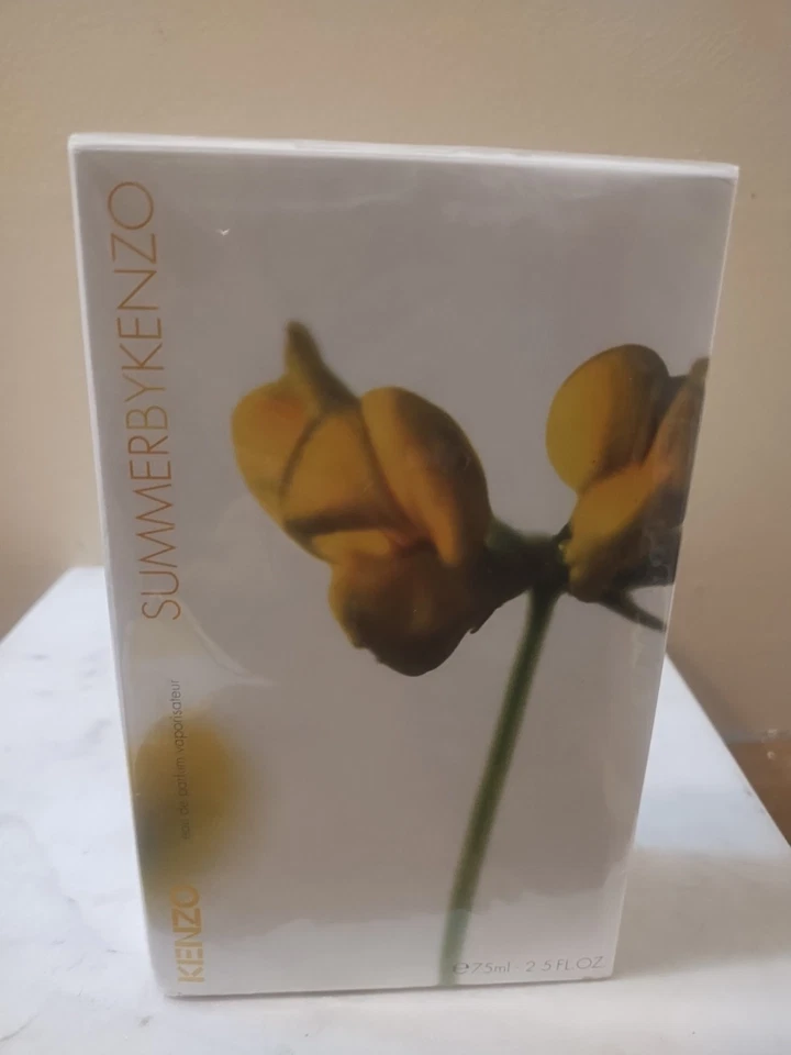 ACEITE BRILLANTE SECO PARA CUERPO Y CABELLO VERANO BY KENZO 75 ML (NUEVO CON CAJA Y PRECINTADO) Foto 1 de 4