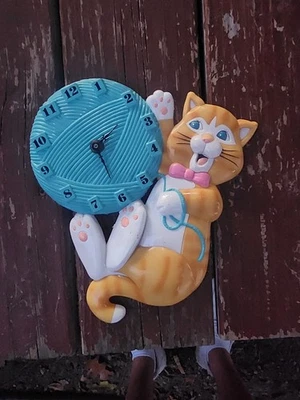 复古罕见橙色姜猫带纱球壁挂时钟,已测试 — 第 1/4 张图片