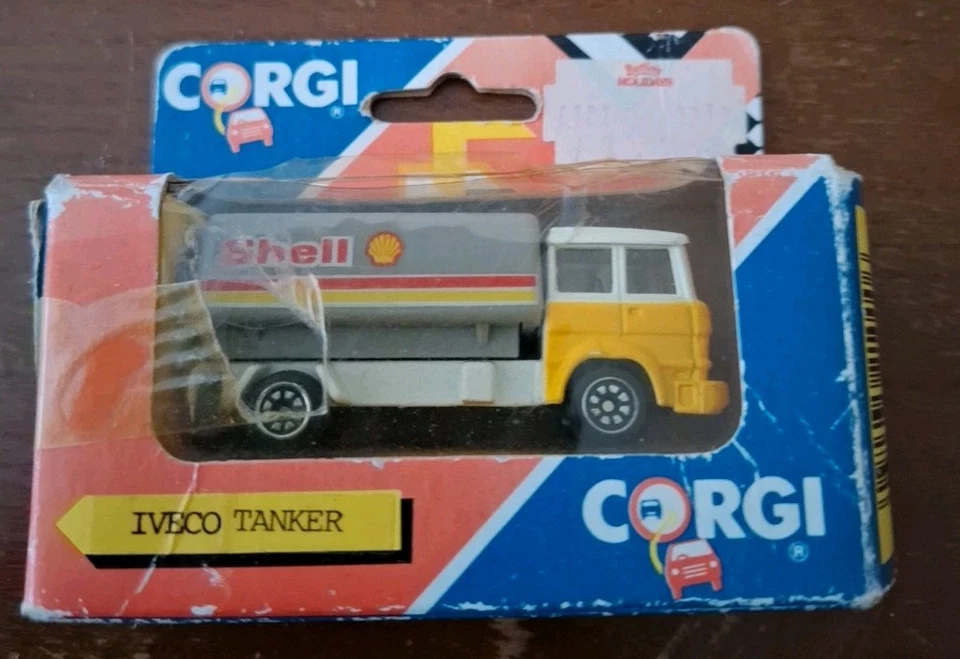 Corgi Iveco Tanker Shell - Image 1 of 1