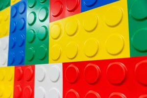 Four Keeps LEGO® Display Backplate (5.5" x 11") - Picture 1 of 17
