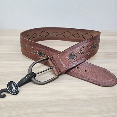 Cinturón Fossil para mujer mediano marrón ancho cuero tachonado occidental hebilla de latón Foto 1 de 4