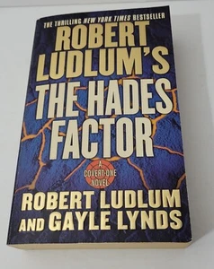 THE HADES FACTOR by Robert Ludlum & Gayle Lynds - 2000-Paperback-Very Good Cond. - Picture 1 of 2