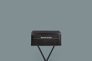 Roland SPACE ECHO Klebeband Echo / Refrain Staubabdeckung - Bild 1 von 2