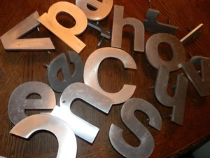 Vintage Industrial Aluminum Letters 5.5 inches high, Lot of 15 letters For Decor - Picture 1 of 4