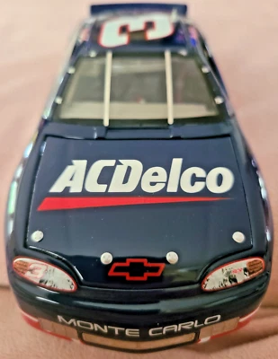 Dale Earnhardt #3 escala 1:24 AC Delco 1997 RCCA/Action Elite Monte Carlo - Imagem 1 de 4