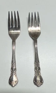 ¡JUEGO 2 TENEDORES PARA ENSALADAS! Vintage GALERÍA REAL Acero Inoxidable Corea: Patrón ORO HILADO - Imagen 1 de 5